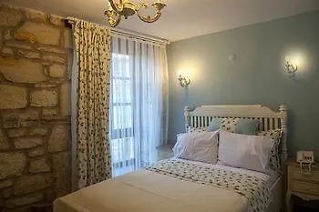 La Petra Hotel - Special Class Yenifoca Turchia