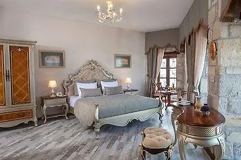 La Petra Hotel - Special Class Yenifoca
